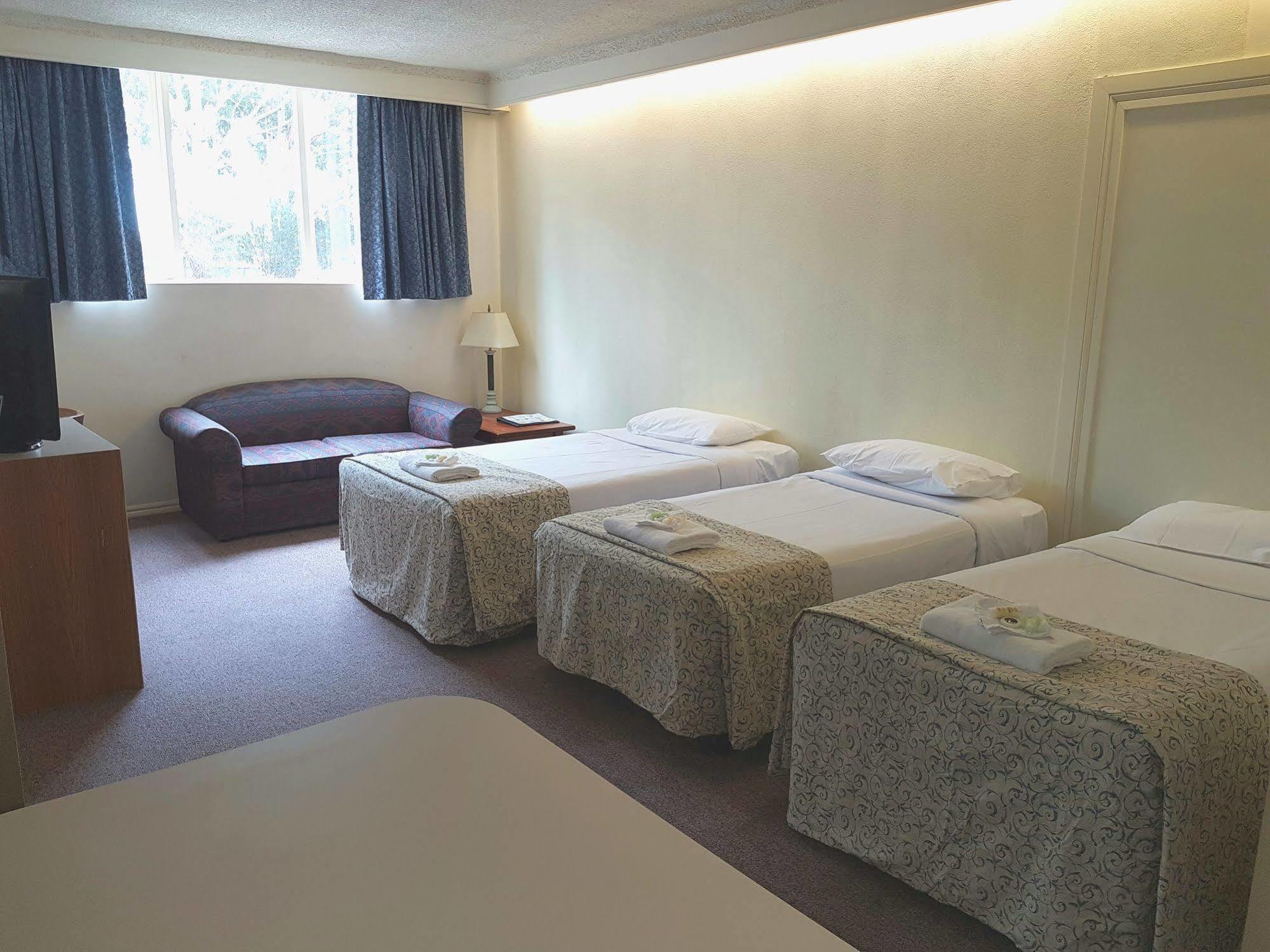 Hotel Cavalier Wantirna South Exterior foto